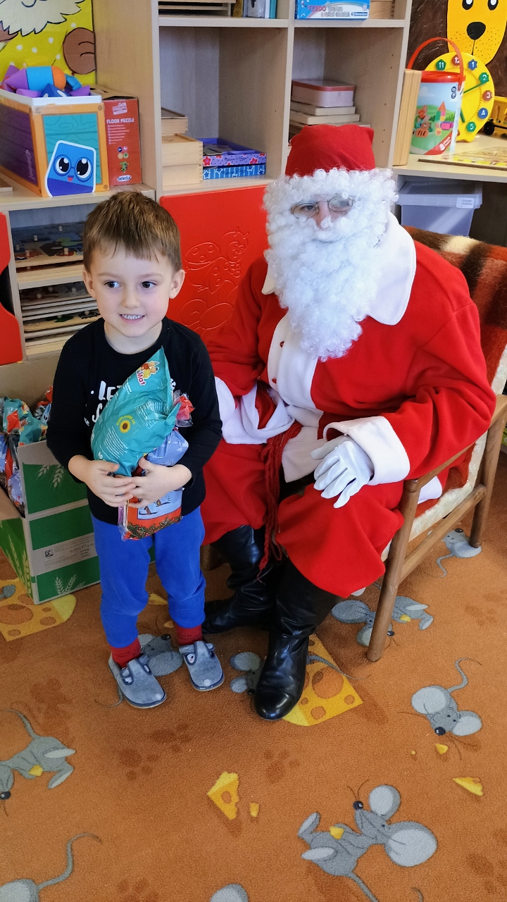 IMG_20251205_094939105_AE (720x1280)